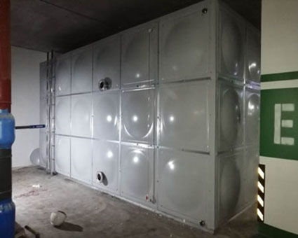 東營不鏽鋼保溫水（shuǐ）箱